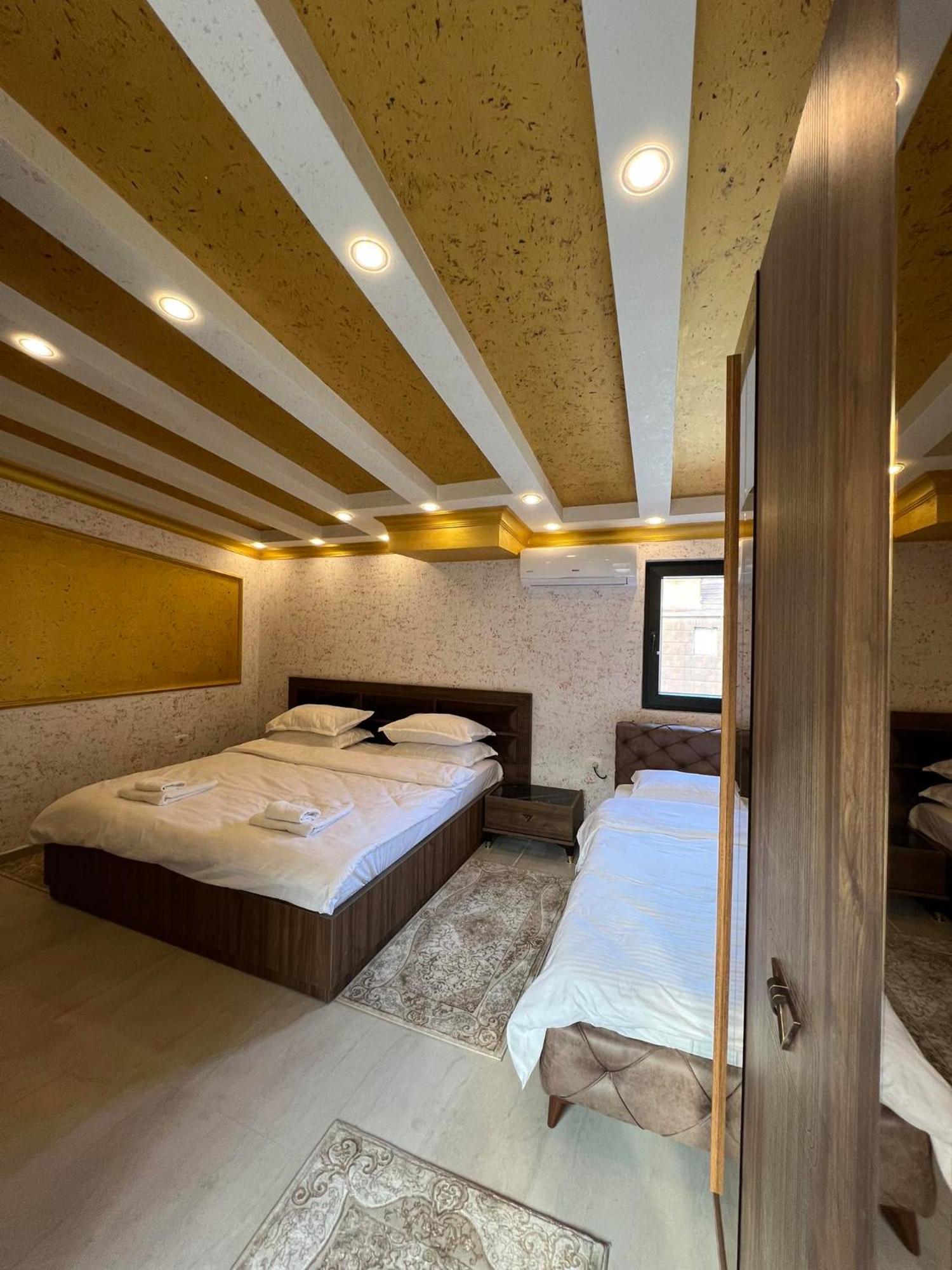 Hotel Premium Pristina Extérieur photo