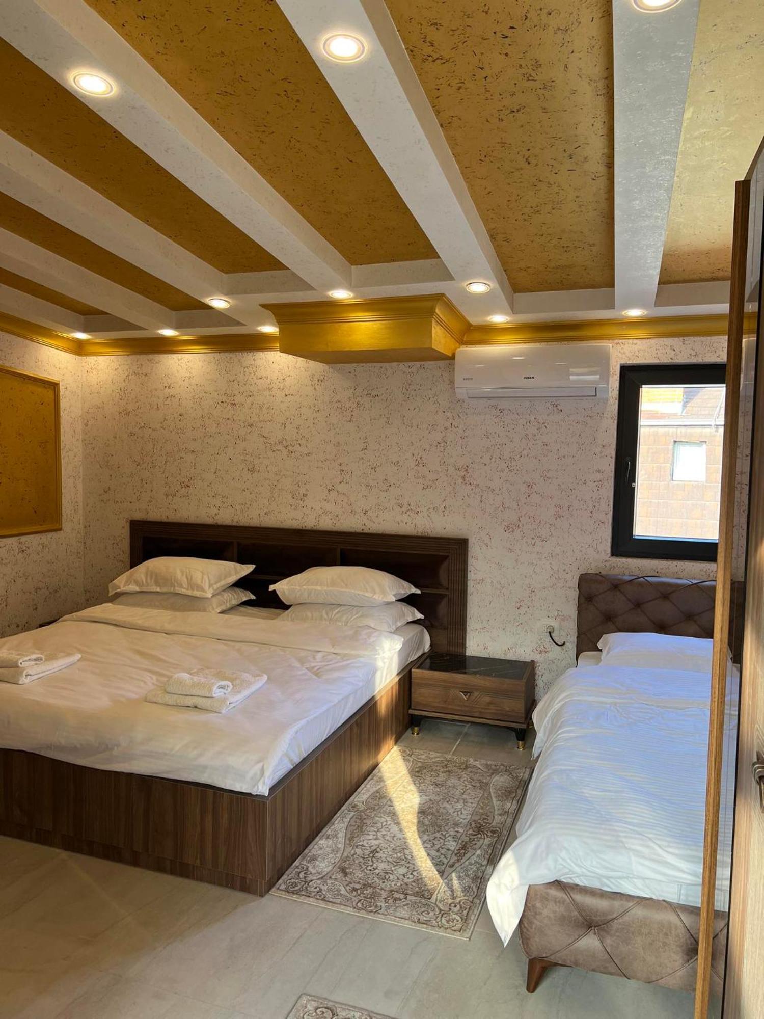 Hotel Premium Pristina Extérieur photo