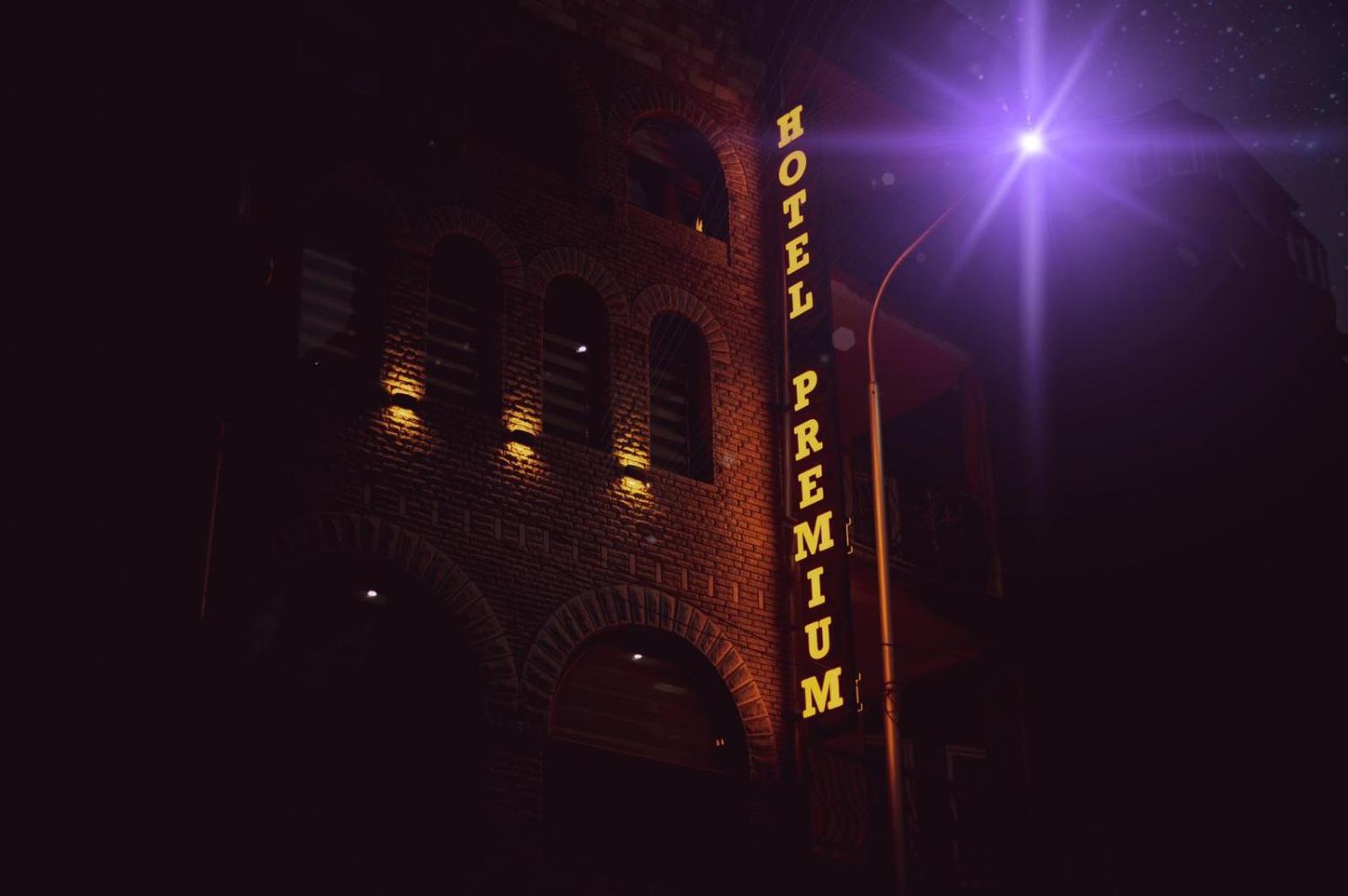 Hotel Premium Pristina Extérieur photo