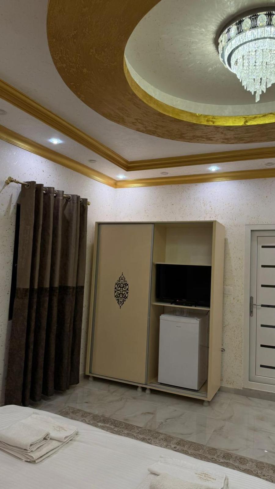 Hotel Premium Pristina Extérieur photo