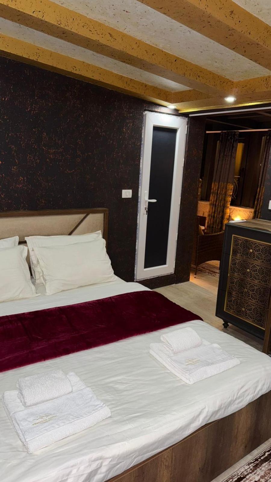 Hotel Premium Pristina Extérieur photo
